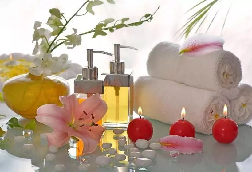 Fortune District Centre, Ghaziabad Member Itc Hotels Group