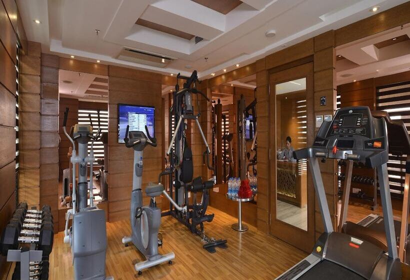 Fortune District Centre, Ghaziabad   Member Itc Hotels  Group