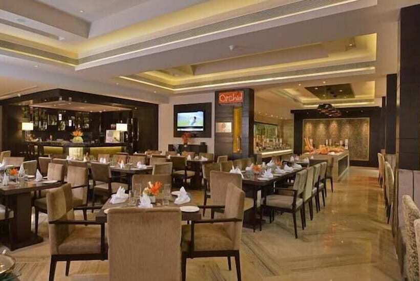 Fortune District Centre, Ghaziabad   Member Itc Hotels  Group