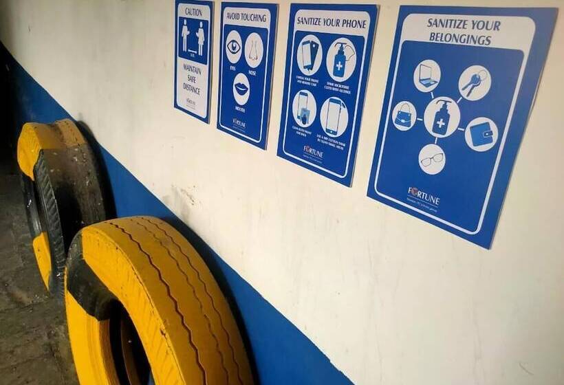 Fortune District Centre, Ghaziabad   Member Itc Hotels  Group