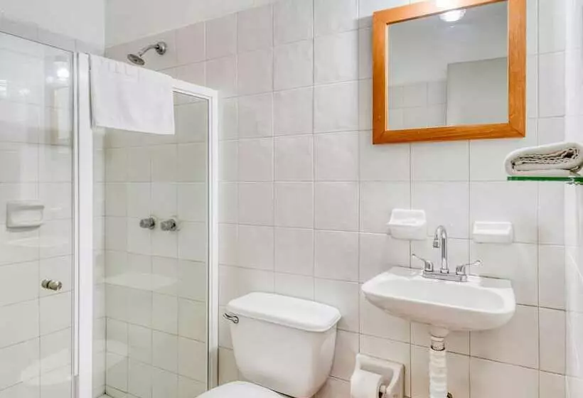 Отель Arana Tonalá