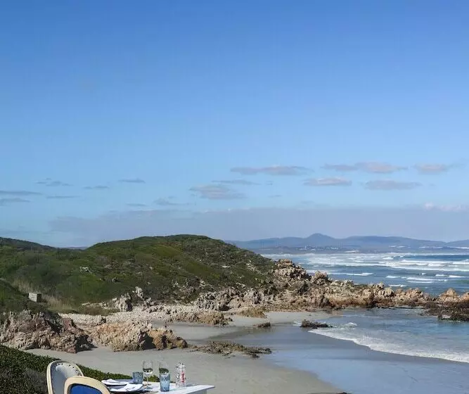 בית מלון כפרי Birkenhead House