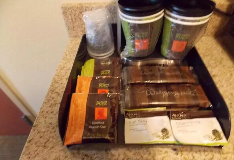 酒店 Amerivu Inn And Suites Crookston