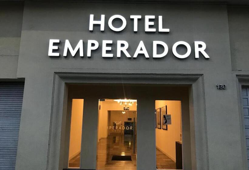 בית מלון כפרי Emperador Centro Guadalajara Y Remodelado