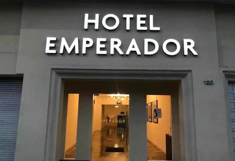 Отель Emperador Centro Guadalajara Y Remodelado