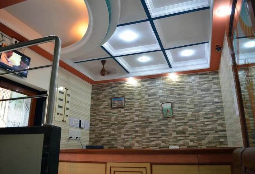 בית מלון כפרי New Deepak