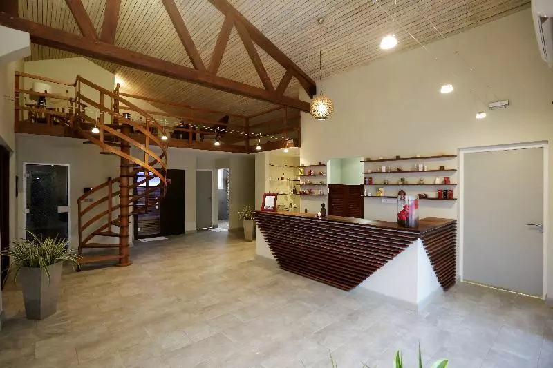 هتل Relais Des Plateaux & Spa– Ivato International Airport