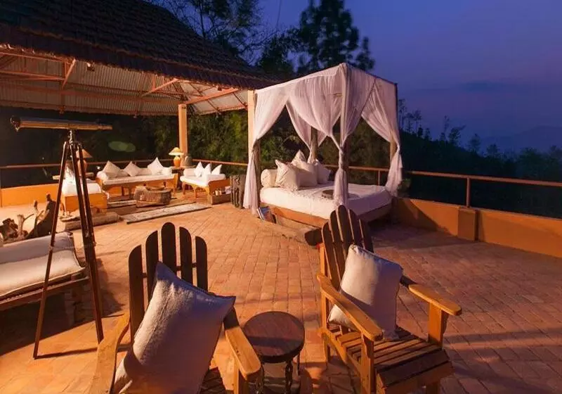 هتل The Dwarika S Resort