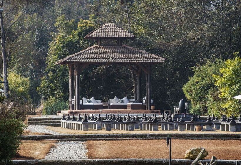 هتل The Dwarika S Resort