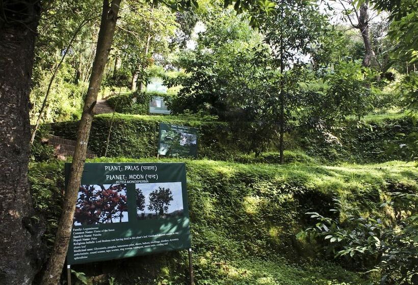 هتل The Dwarika S Resort