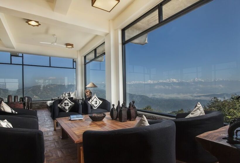 هتل The Dwarika S Resort