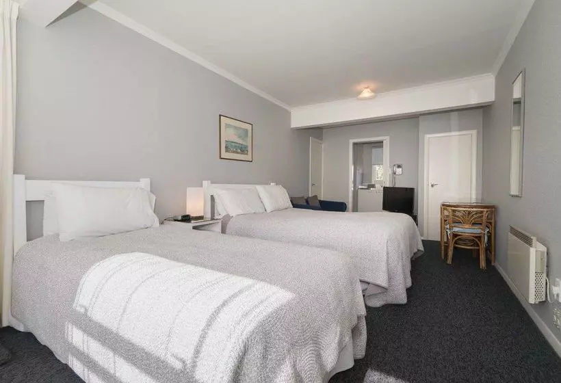 Hotel Trafalgar Lodge