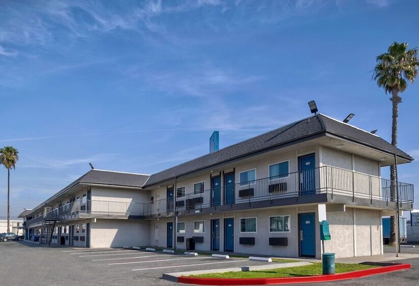 Motel 6anaheim, Ca Fullerton East