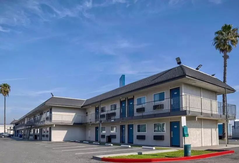 Motel 6anaheim, Ca Fullerton East