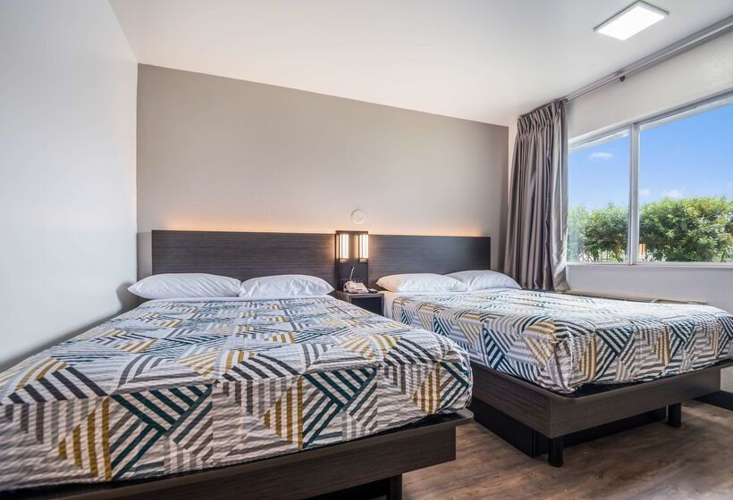 Motel 6college Station, Tx Bryan