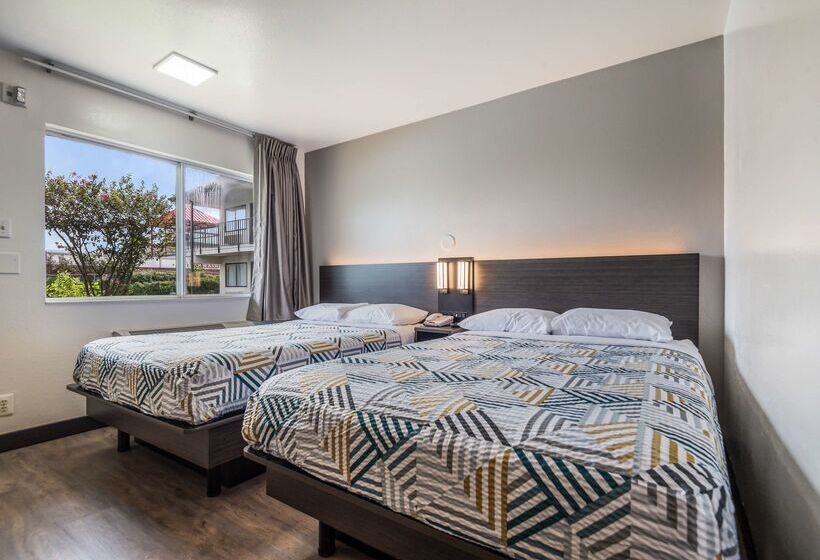 Motel 6college Station, Tx Bryan