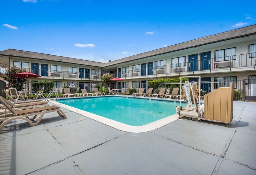 Motel 6college Station, Tx Bryan