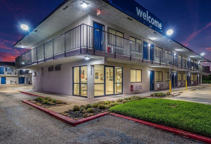 Motel 6college Station, Tx Bryan