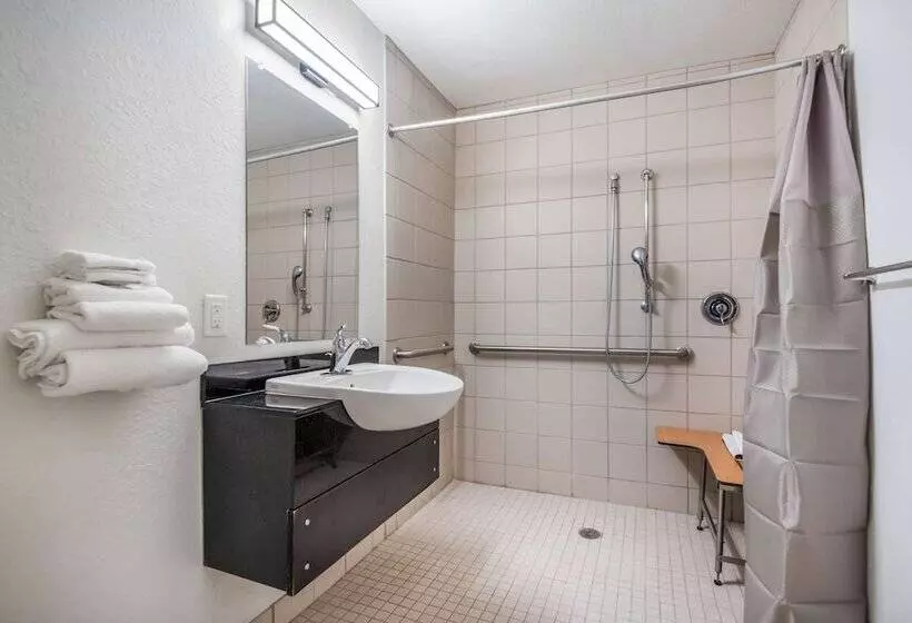 Motel 6college Station, Tx  Bryan