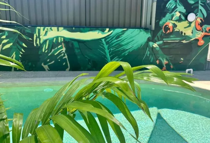 Nambour Heights Motel