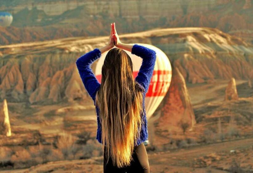 پانسیون Grand Cave Suites