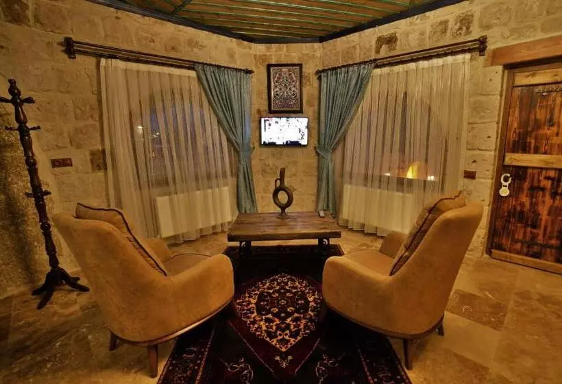 پانسیون Grand Cave Suites