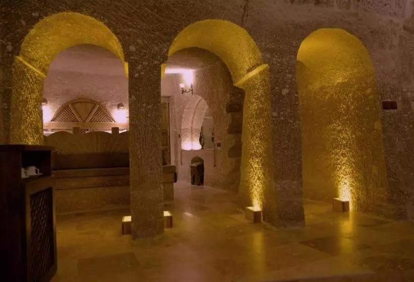پانسیون Grand Cave Suites