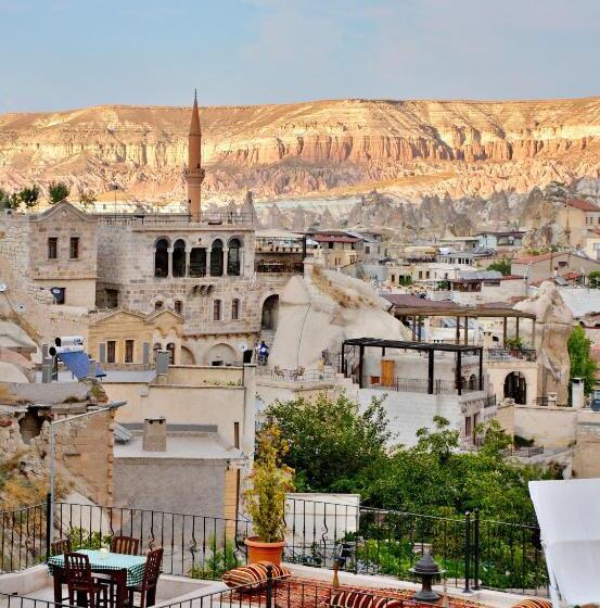 پانسیون Grand Cave Suites