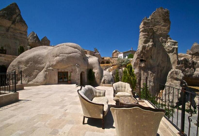 پانسیون Grand Cave Suites