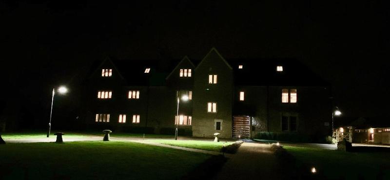 بنسيون The Lighthouse