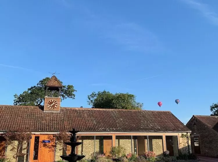 פנסיון The Lighthouse