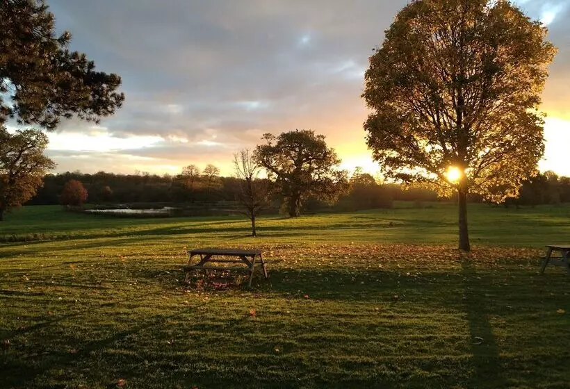 פנסיון The Lighthouse