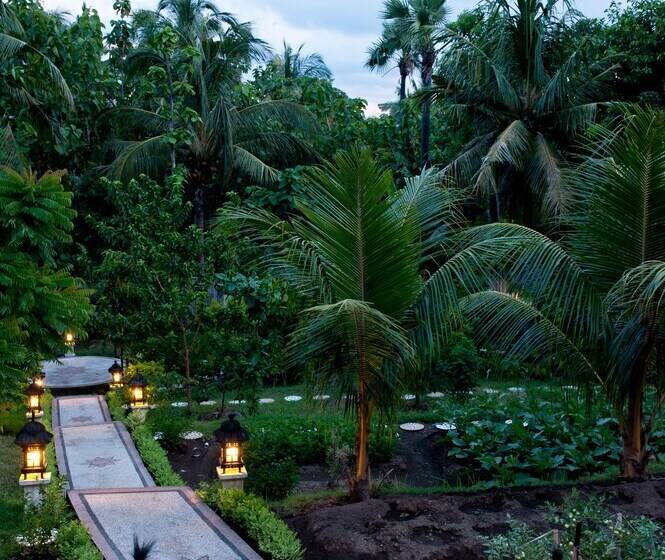 リゾートホテル Villa Flow