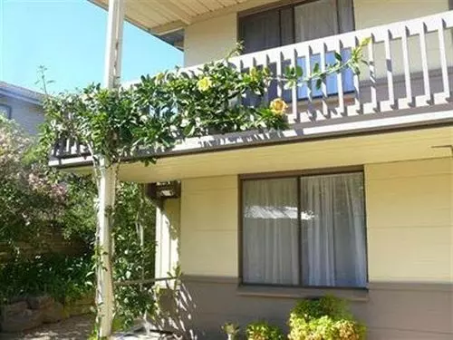 Sandpiper Holiday Units. Merimbula