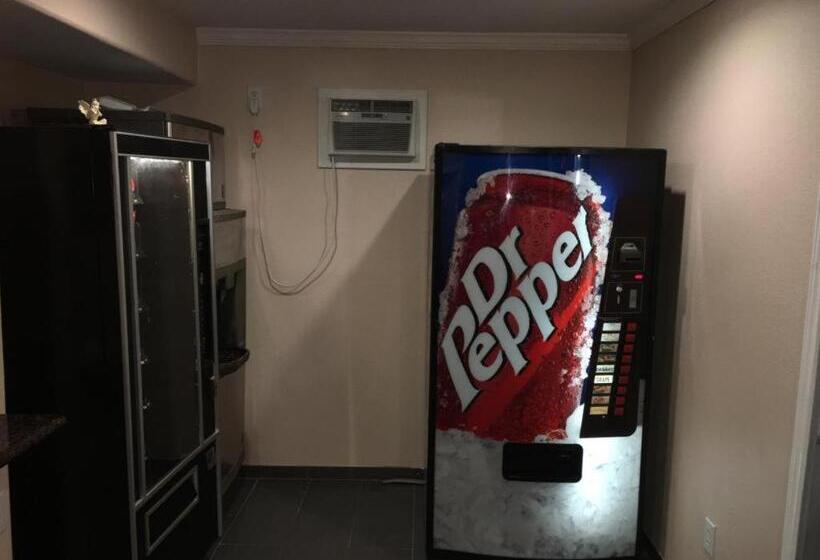 Southmore Boulevard Motel