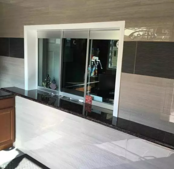 Southmore Boulevard Motel