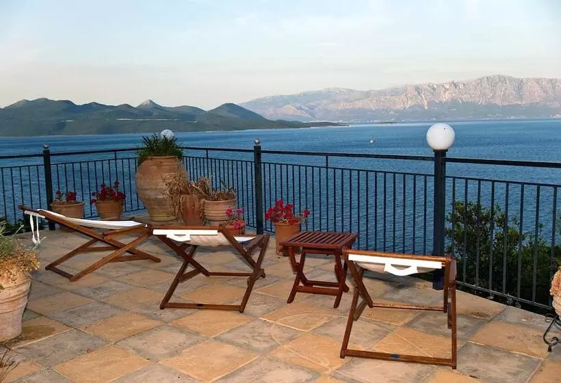 Villa Magemenou