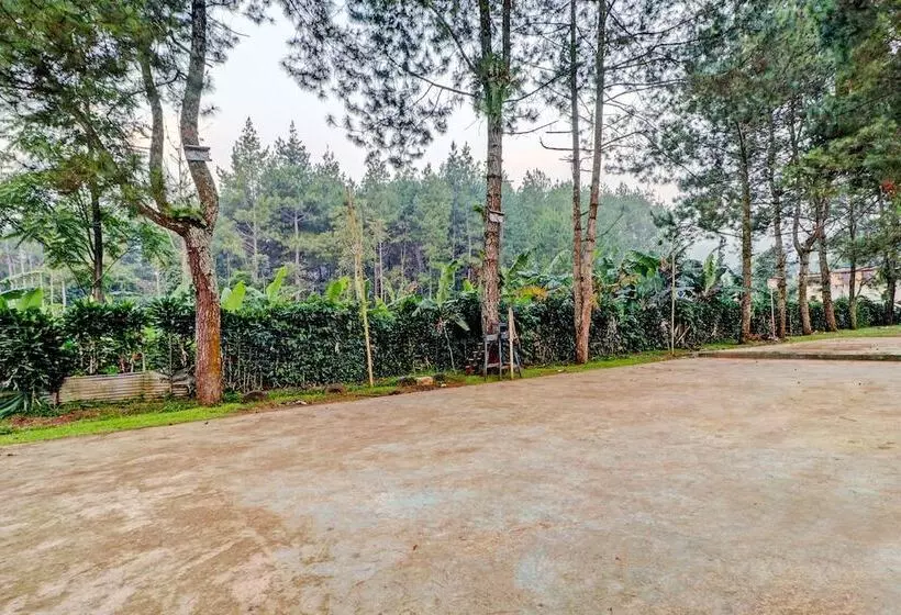 ホテル Oyo Homes 90849 Cibeunying Homestay Cibodas Maribaya