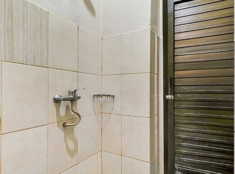 Hotel Oyo Homes 91008 Eco Tourism Desa Cibodas Babakan Gentong 1 Syariah