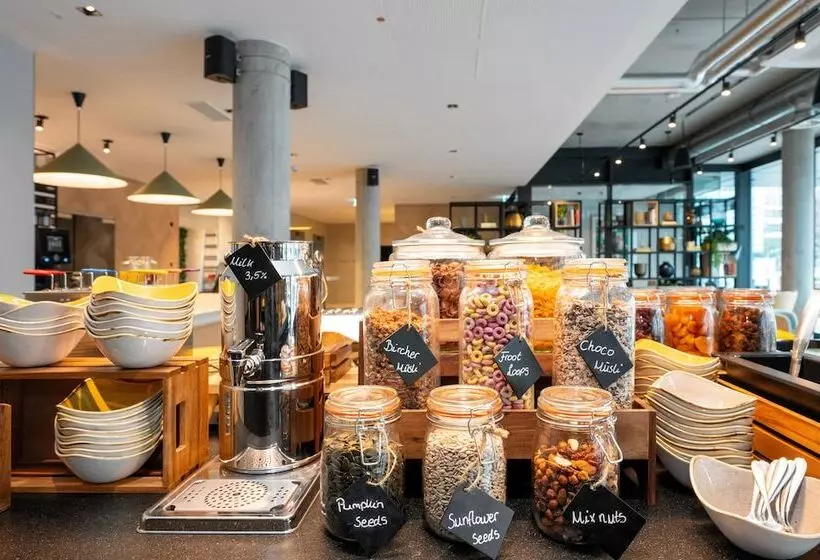 Staycity Aparthotels Frankfurt Airport