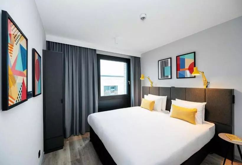 Staycity Aparthotels Frankfurt Airport