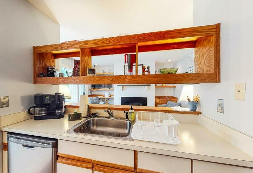 Отель A Warren Beauty