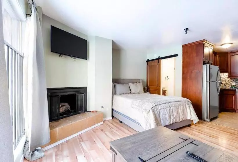 ホテル Elkhorn Angani 54