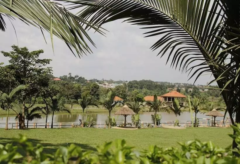 هتل Forest Park Resort