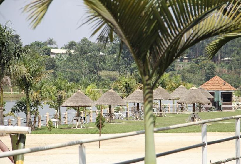 هتل Forest Park Resort