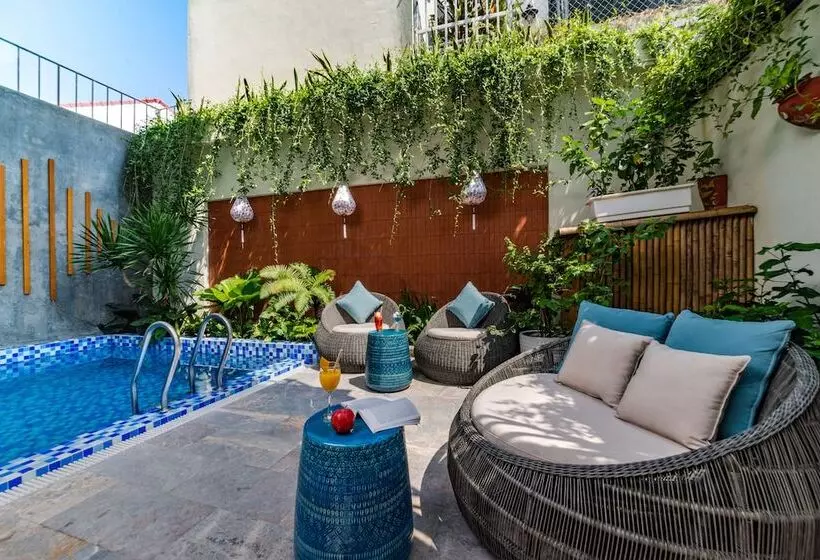 هتل Hoi An Merrily De Art