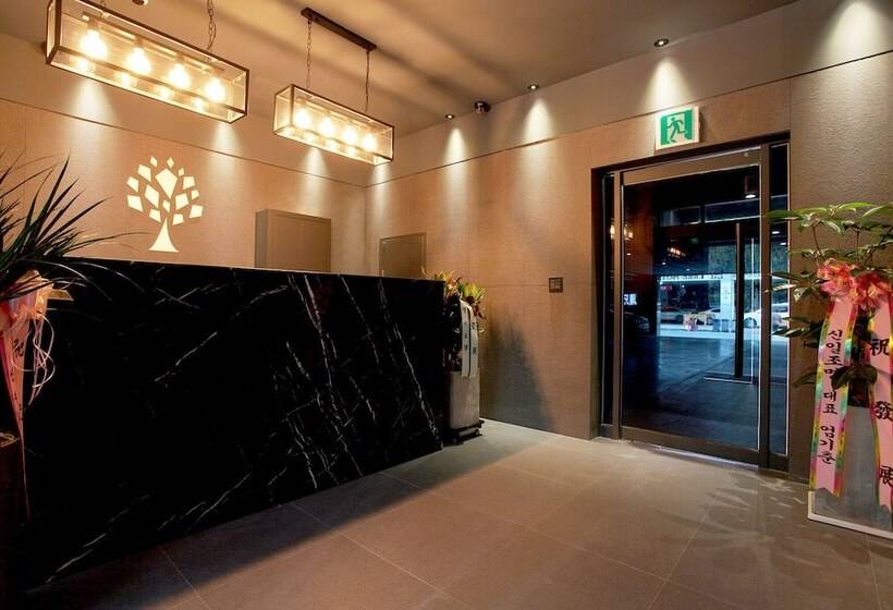 בית מלון כפרי Ilsan La Tree