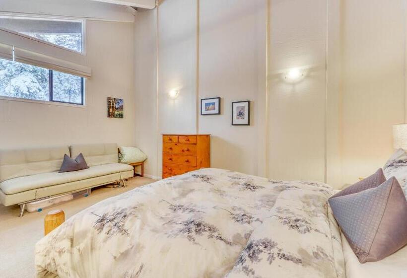 هتل Mountain Flair