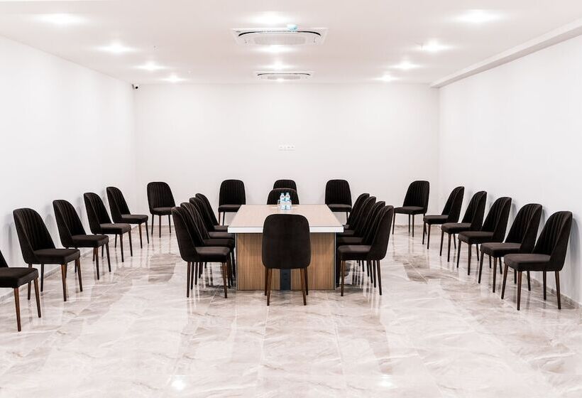 هتل Residence Plaza