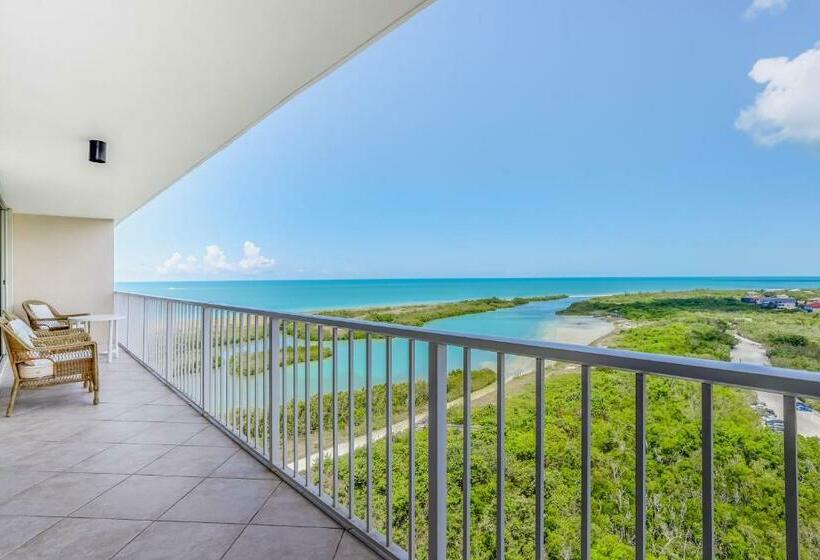 Hotel Seaview Sunsets